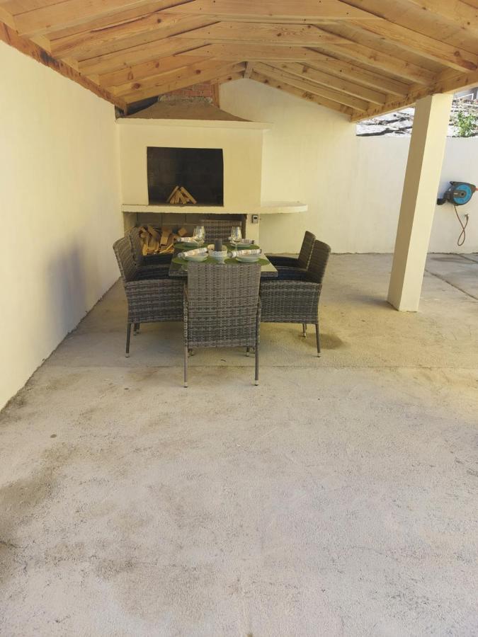 Ferienhaus Karlo Pridraga 外观 照片